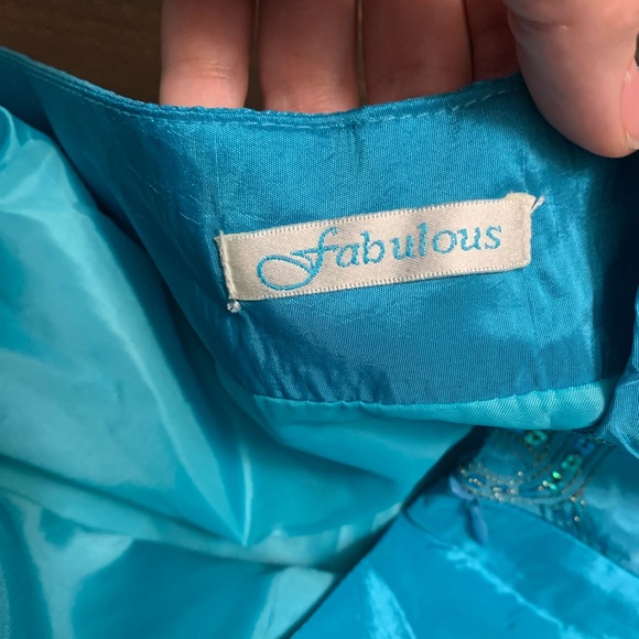 Turquoise Blue Polyester Satin A-Line Skirt with Sequin Swirl Design Size Medium - Picture 6 of 7